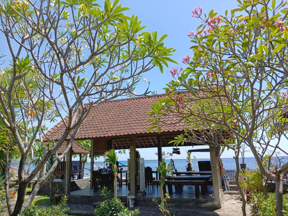 Beach Side Amed Delem Family Ambat Exterior foto